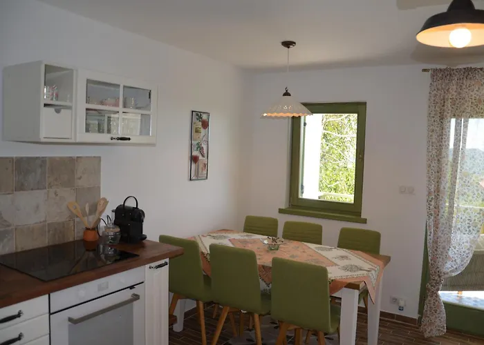 Grand Cru 3. Vendeghaz בית נופש